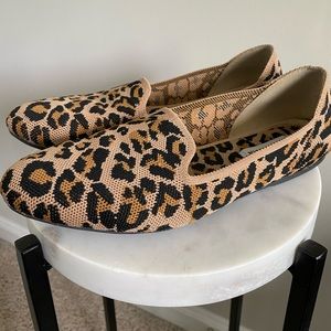 Steve Madden Leopard Flats